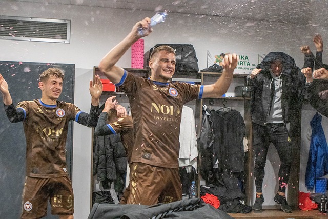 青训小将首次亮相即完成精彩助攻