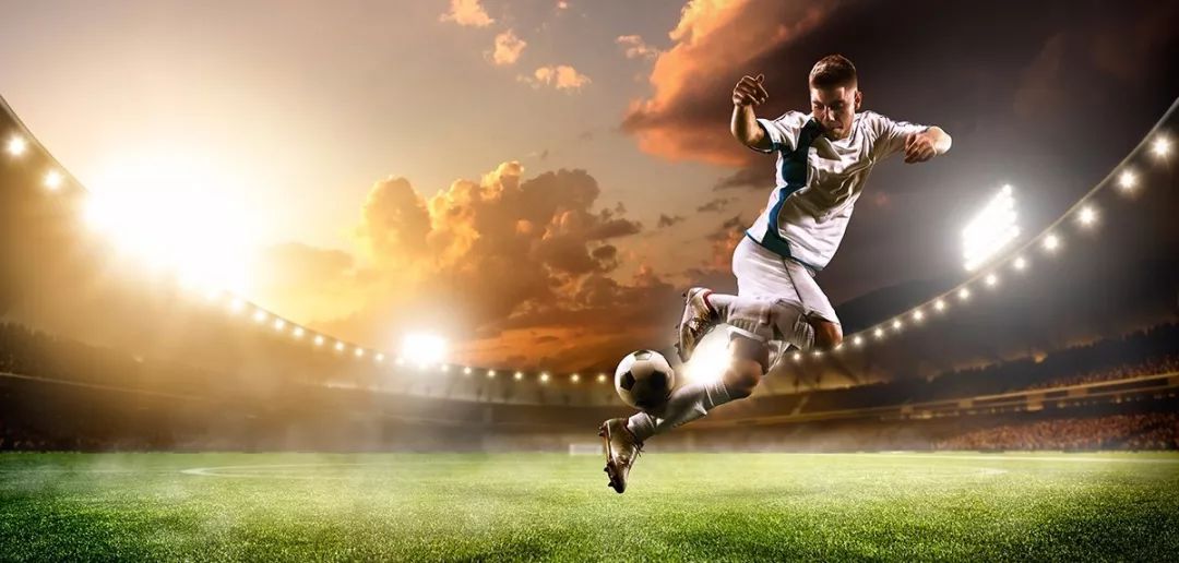 名宿：萨拉赫这种做法在给利物浦制造麻烦，他让自己成为焦点